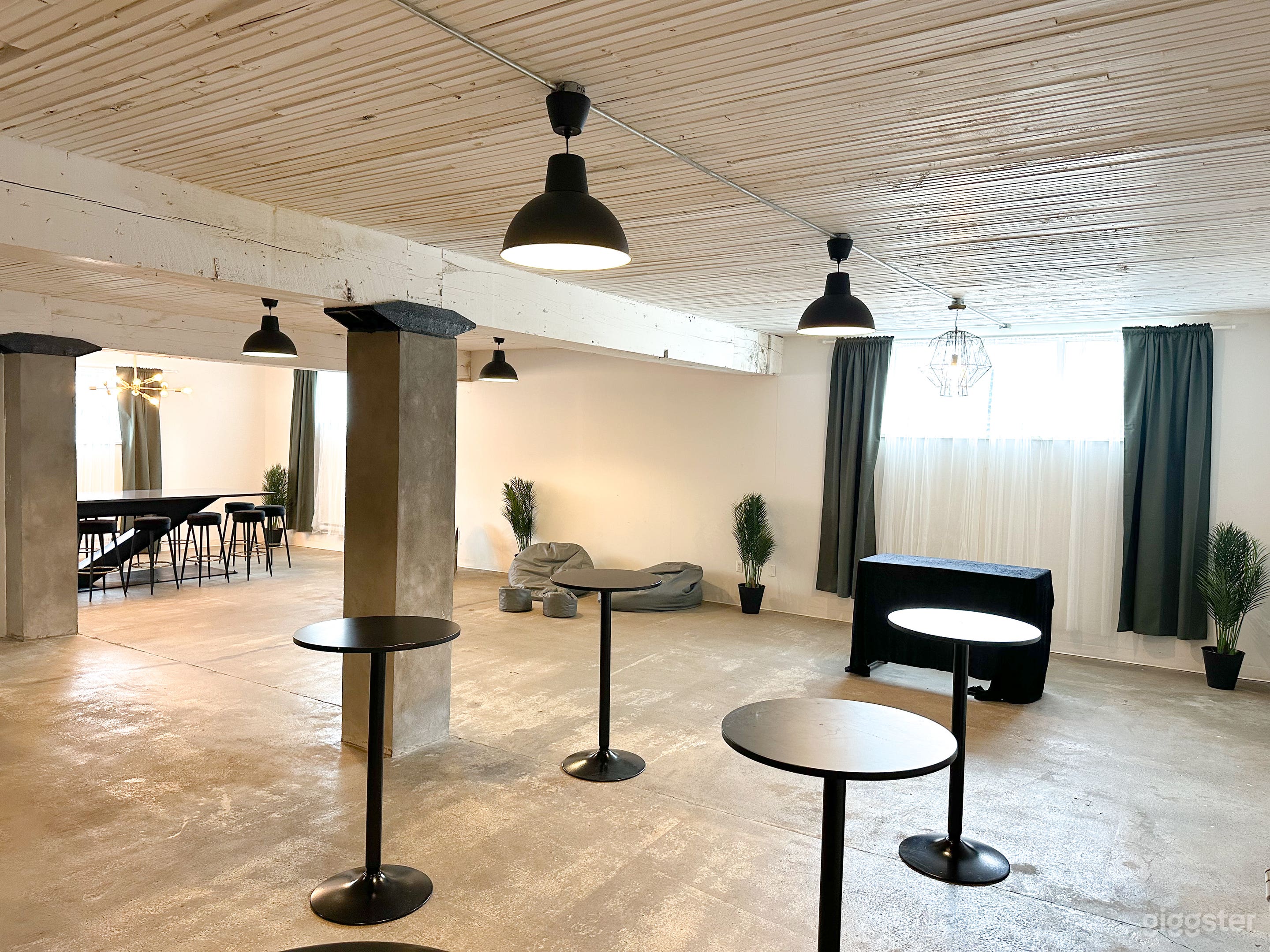 Industrial event space Photo 3