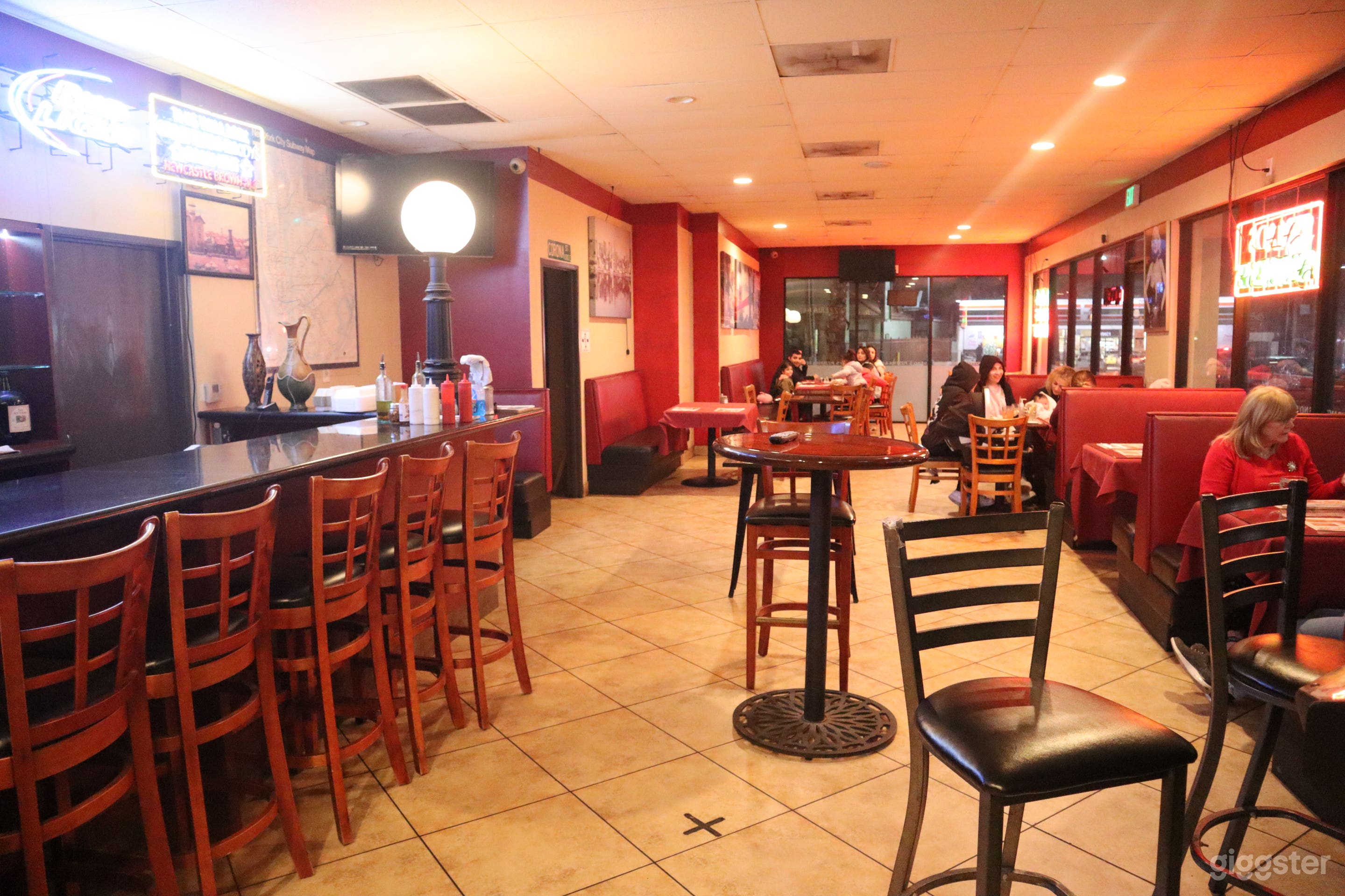 Restaurant , Pizzeria  Photo 1