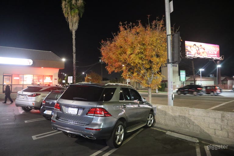  Restaurant , Pizzeria  