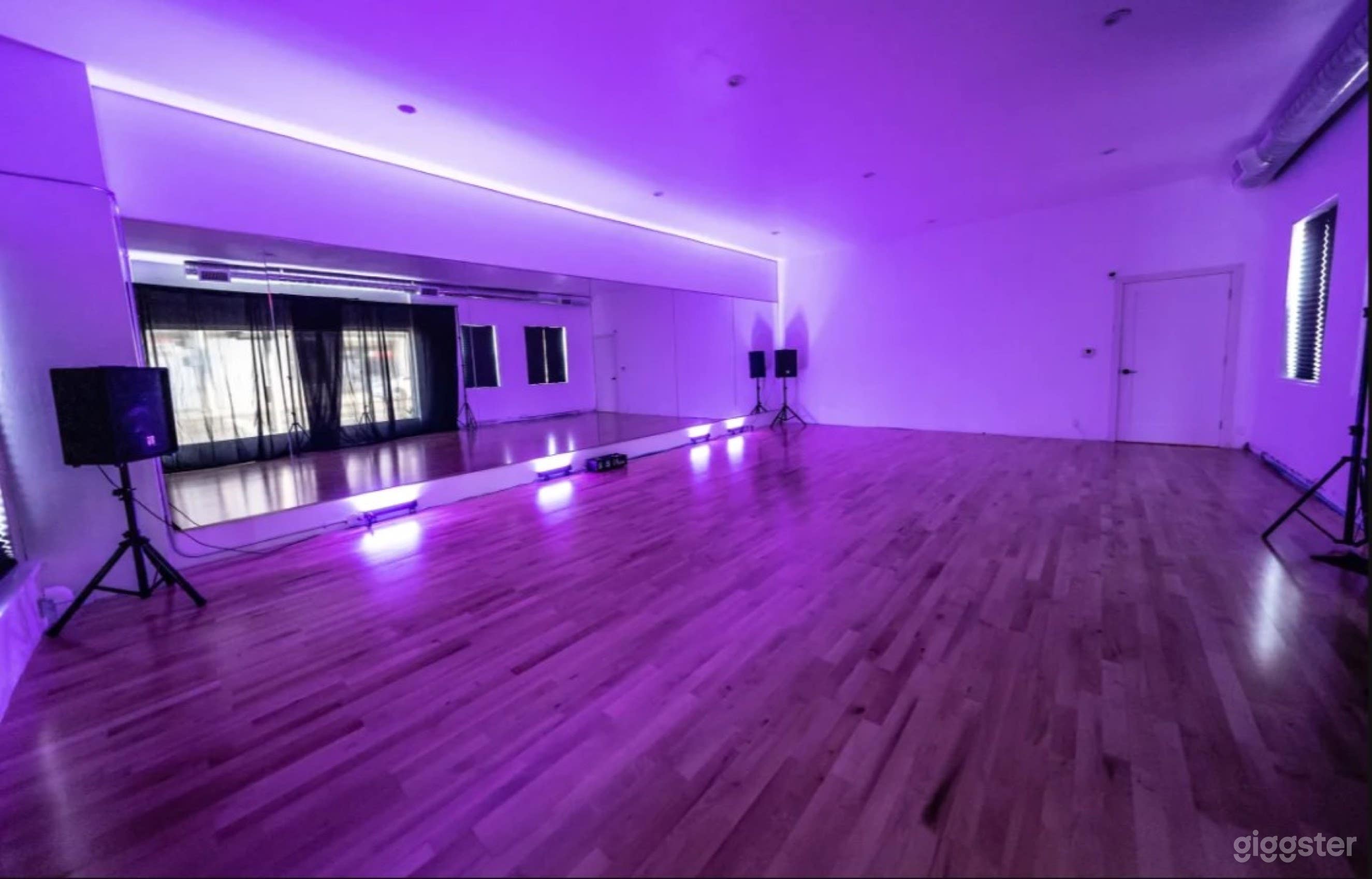 Brand New, Chic, Arts District Dance/Yoga Studio B Photo 2