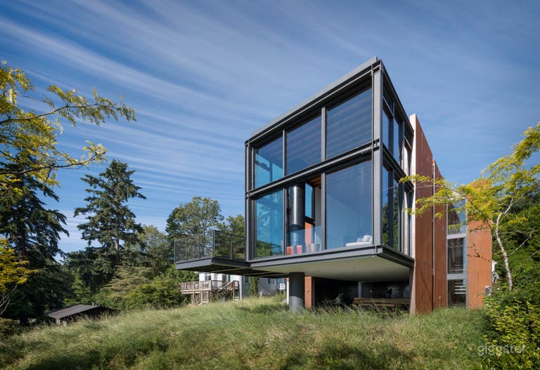  Stunning and Unique Home with Lake Views 