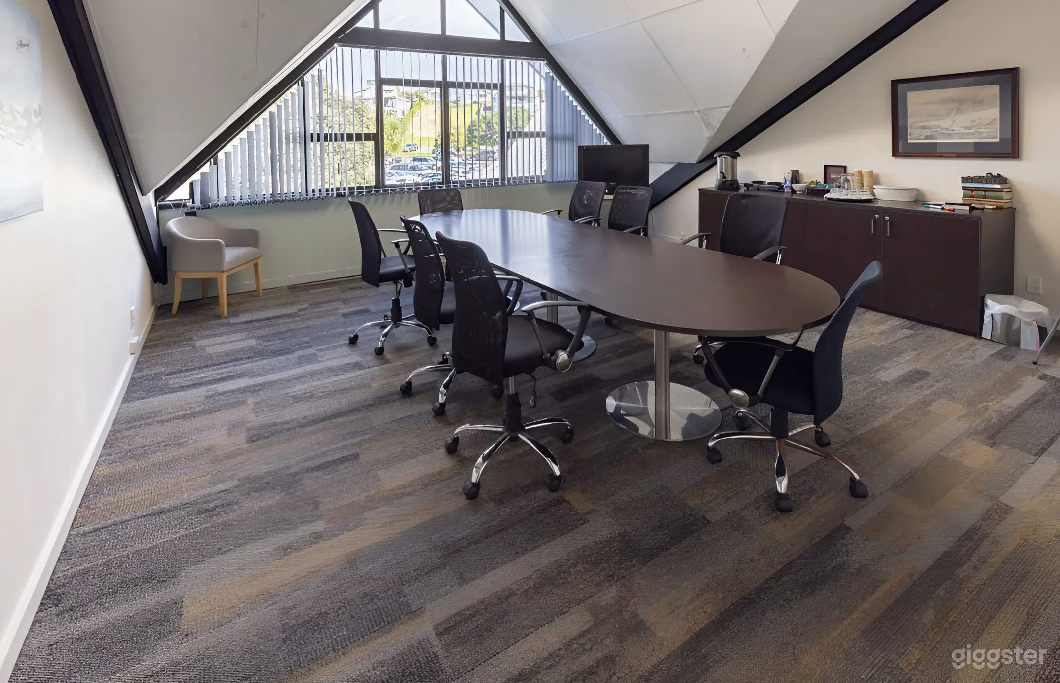 Private Boardroom for Meetings & Executive Sessions Photo 1