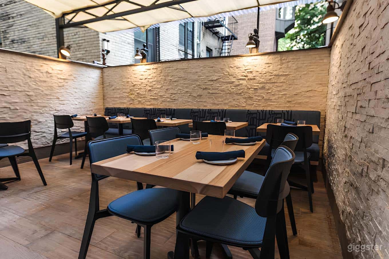 Upper East Side Warm & Inviting Mediterranean Restaurant Photo 1