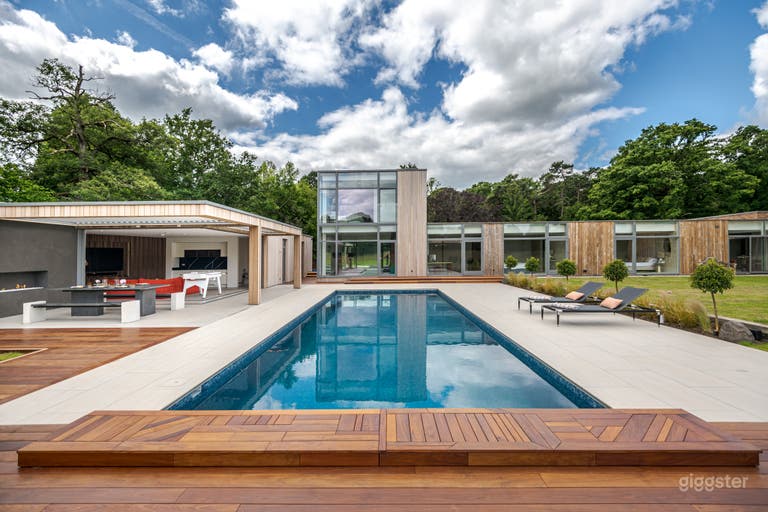  Bel Air Surrey Hills 