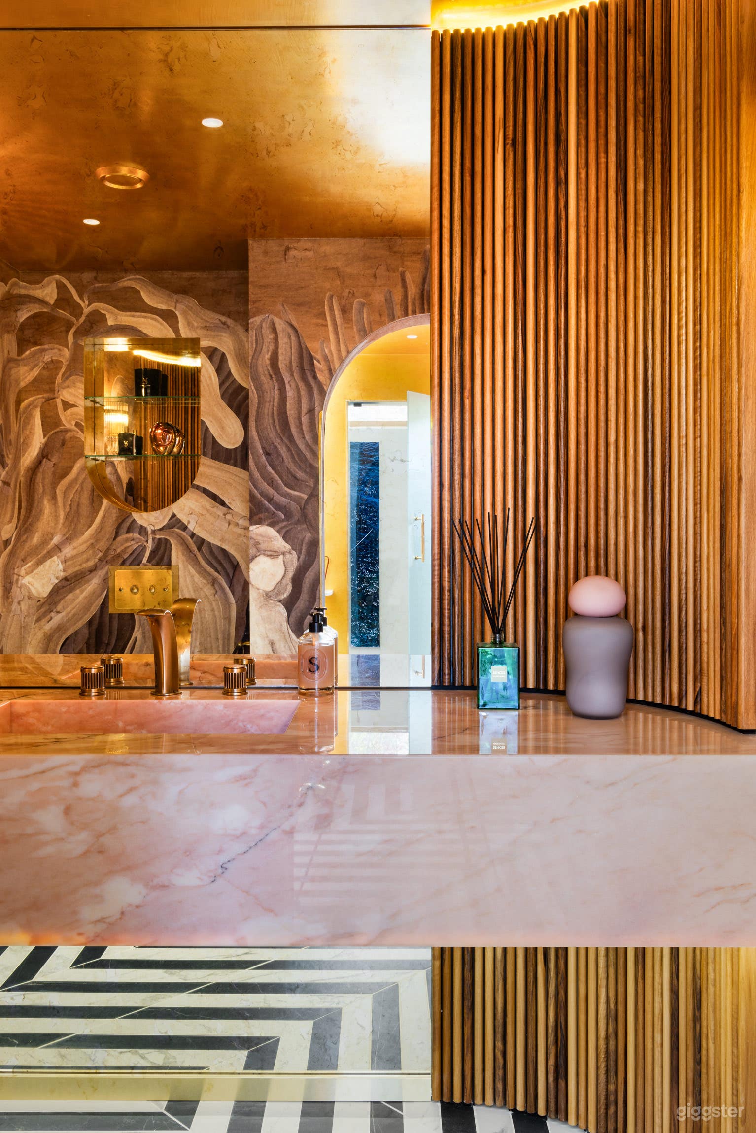 Bel Air Surrey Hills Photo 2