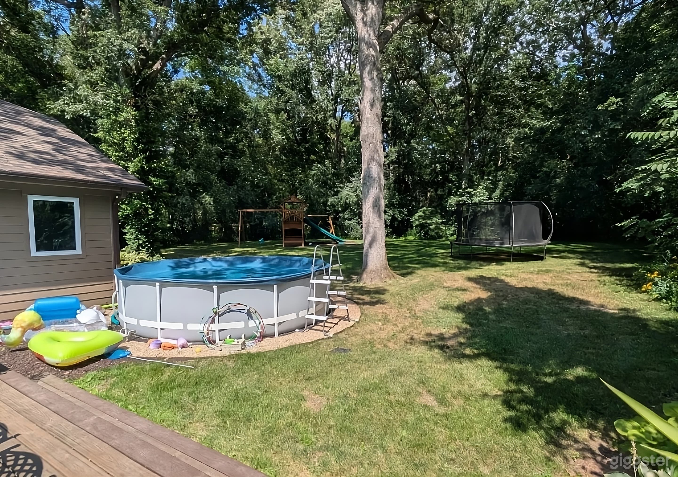 Fully Equipped Backyard Haven Photo 2