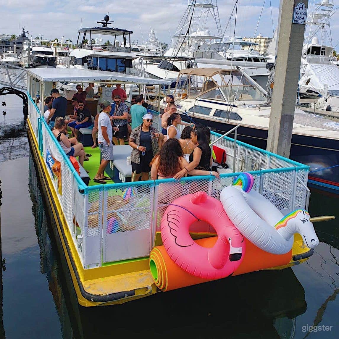 Party Boat in Tampa Photo 4