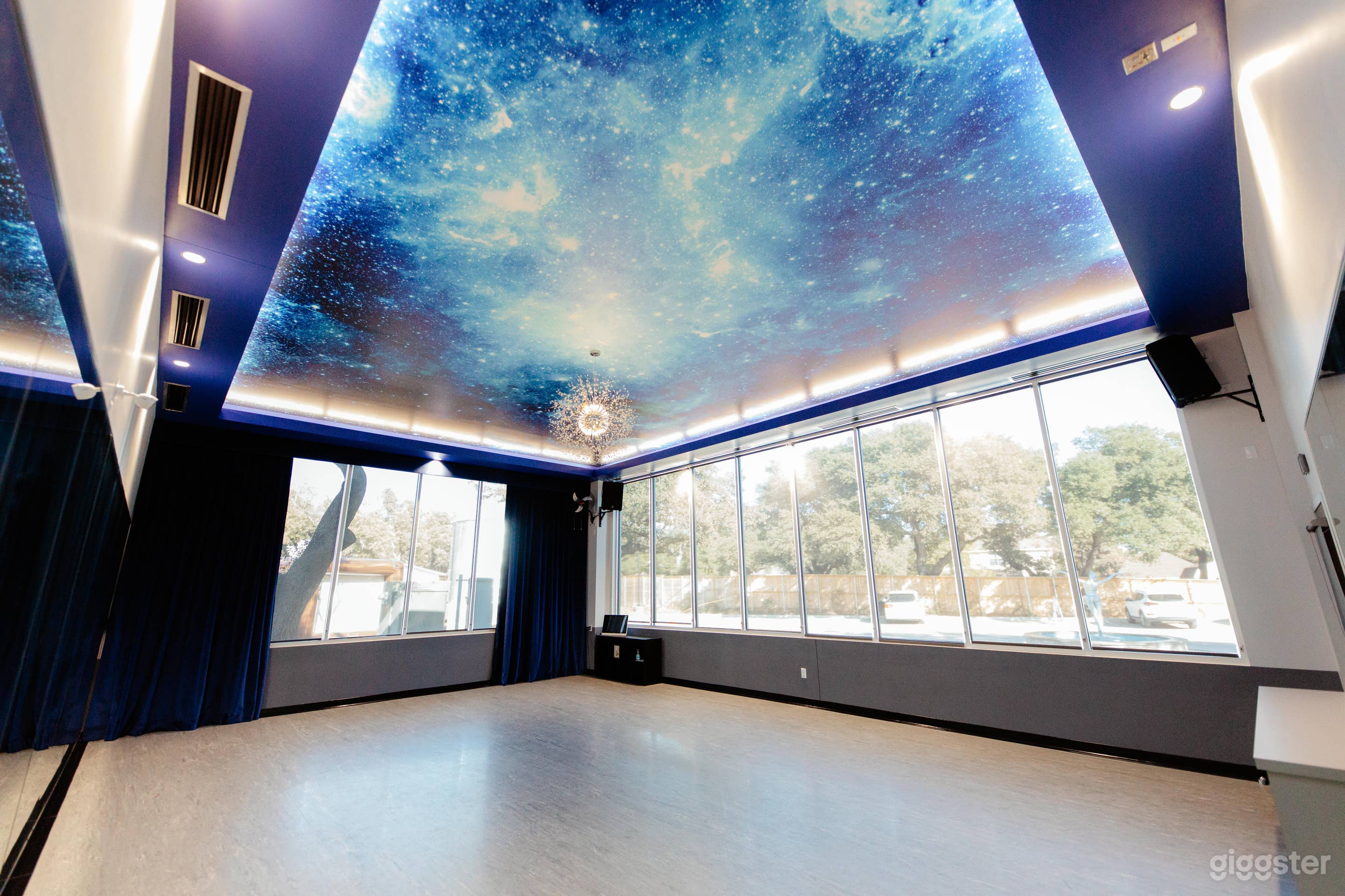 Dance Studio 1 - Starry Night Ceiling Photo 2