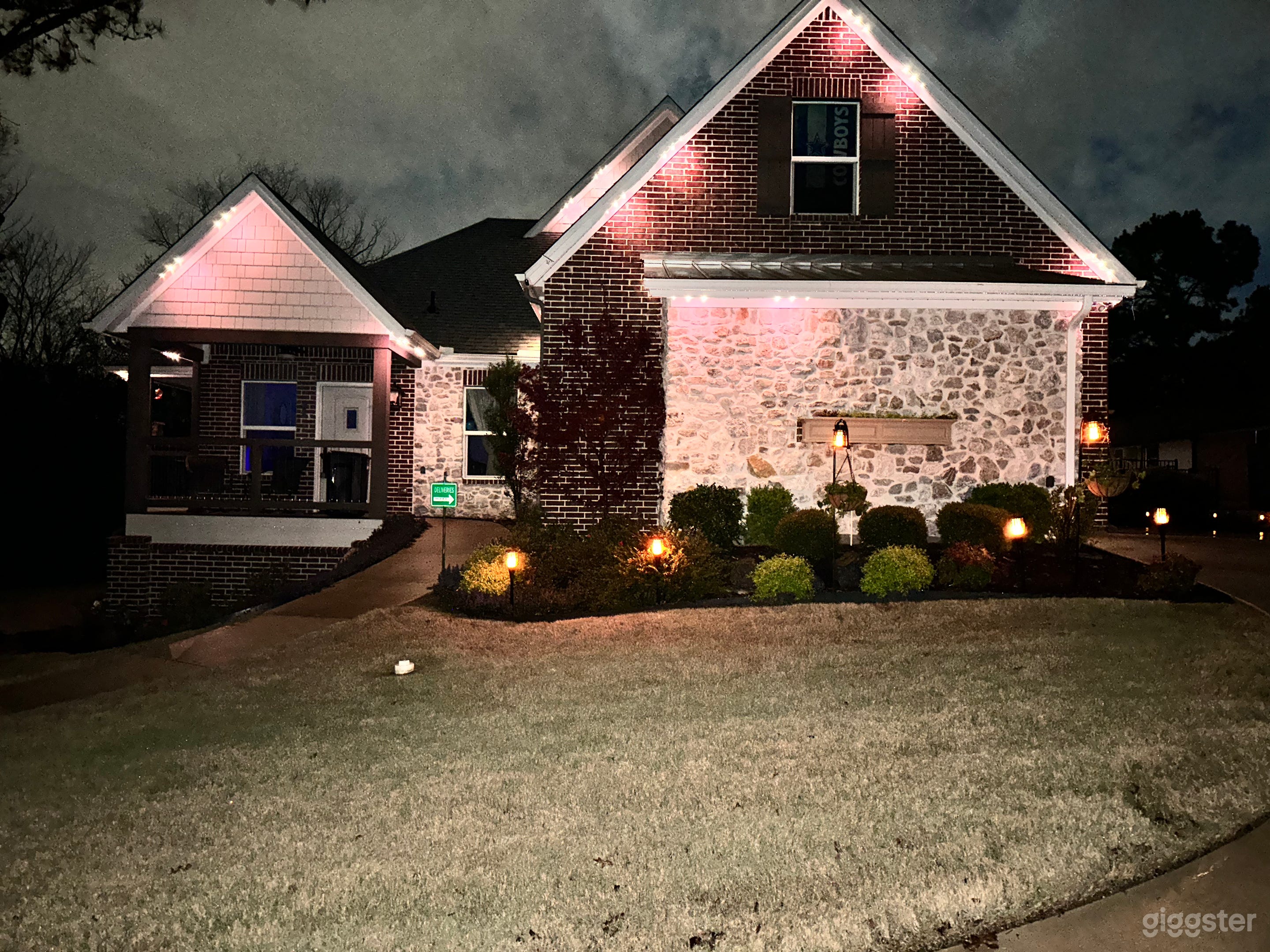 Creekside Cottage wildlife 🕊️& plantlife 🌳🌻🪴 Photo 4