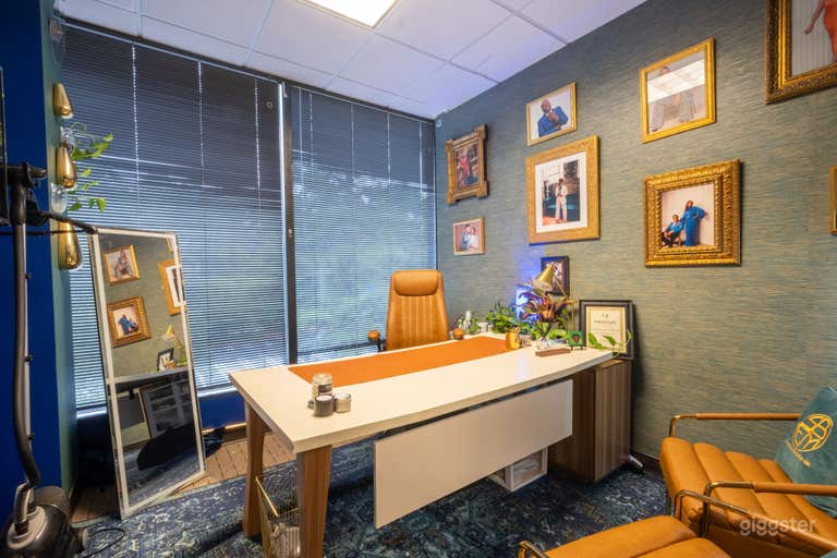  Sleek Modern Office Space w/ Boardroom + Kitchen 