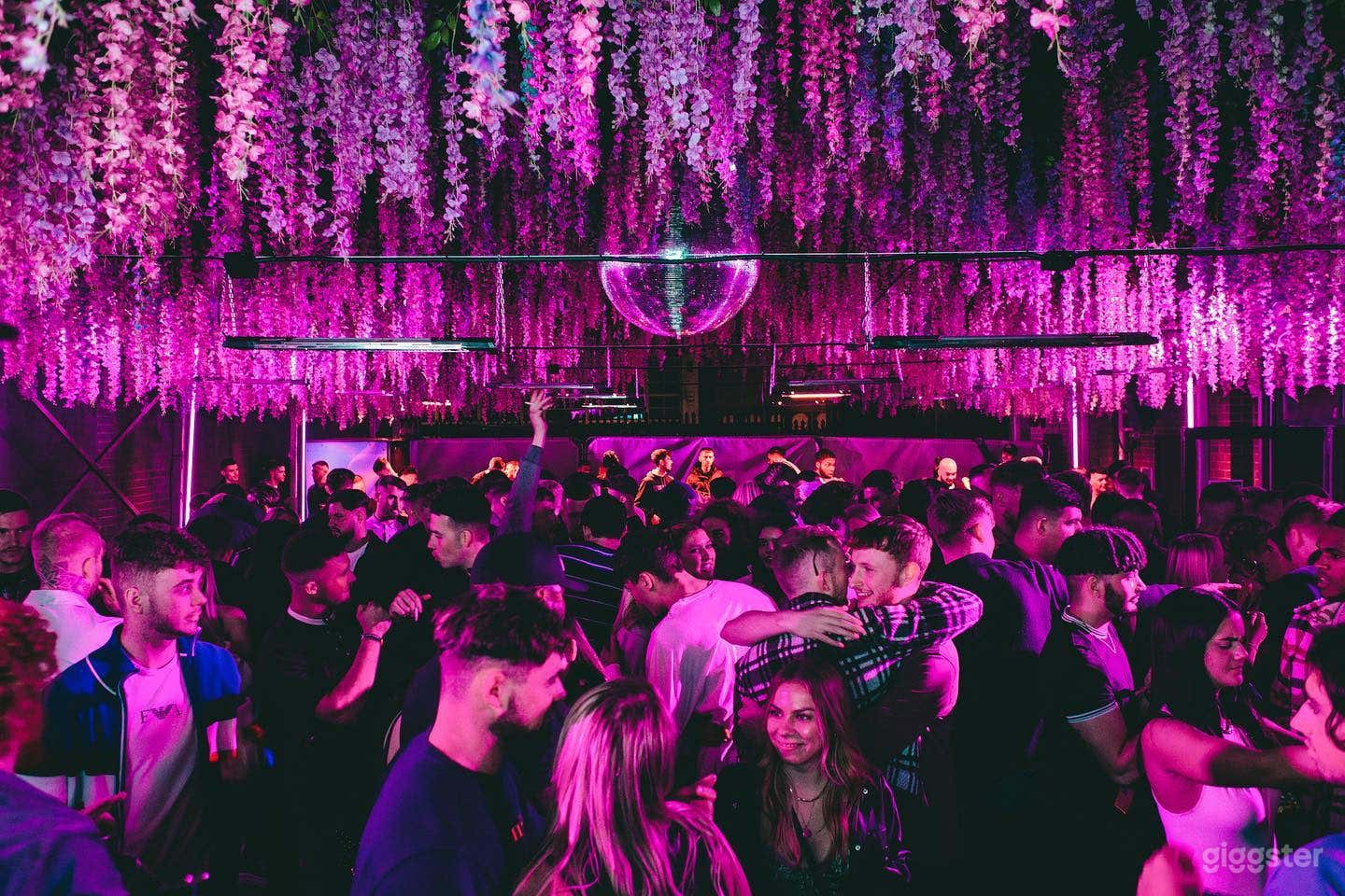 Vibrant Multi-Room Venue in the Heart of Digbeth Photo 4