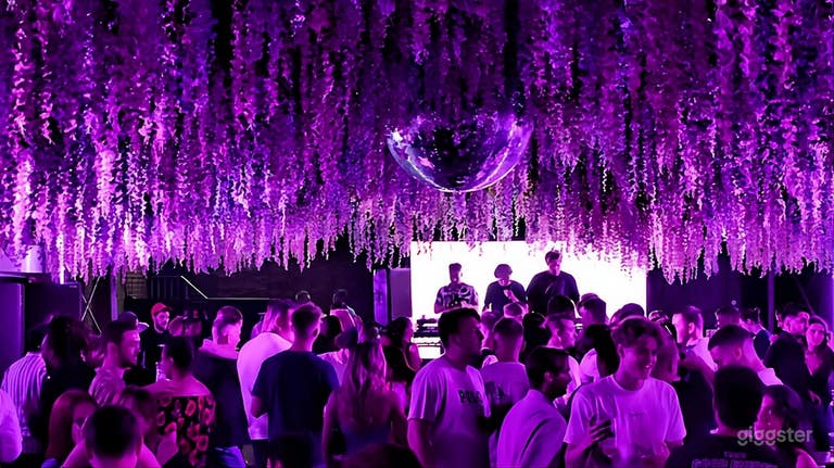  Vibrant Multi-Room Venue in the Heart of Digbeth 