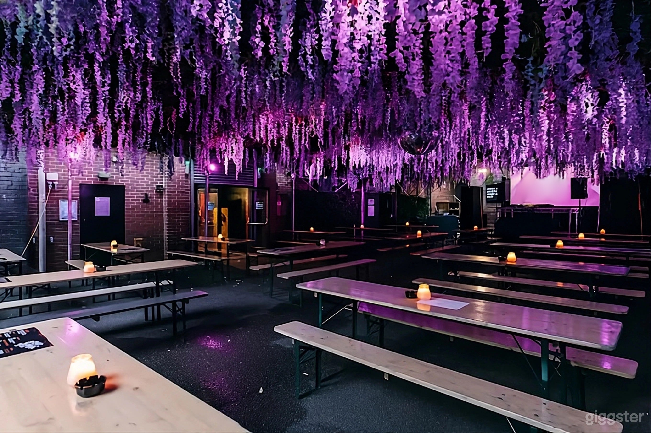 Vibrant Multi-Room Venue in the Heart of Digbeth Photo 2