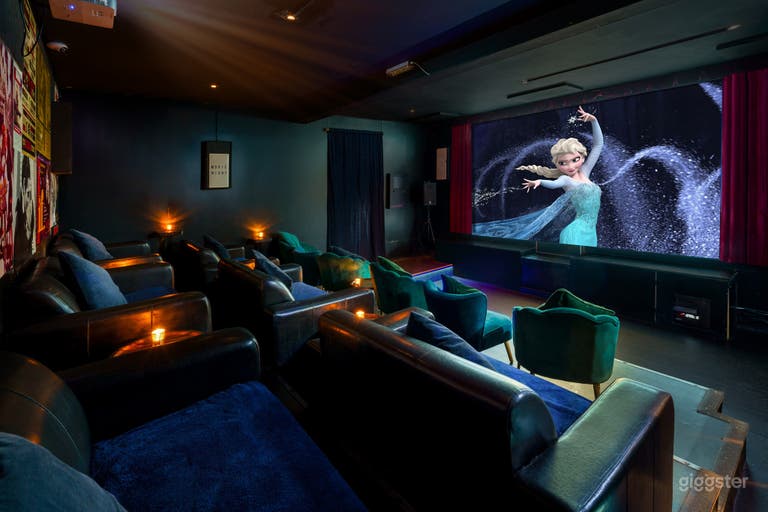  The Exhibit Bar & Restaurant 