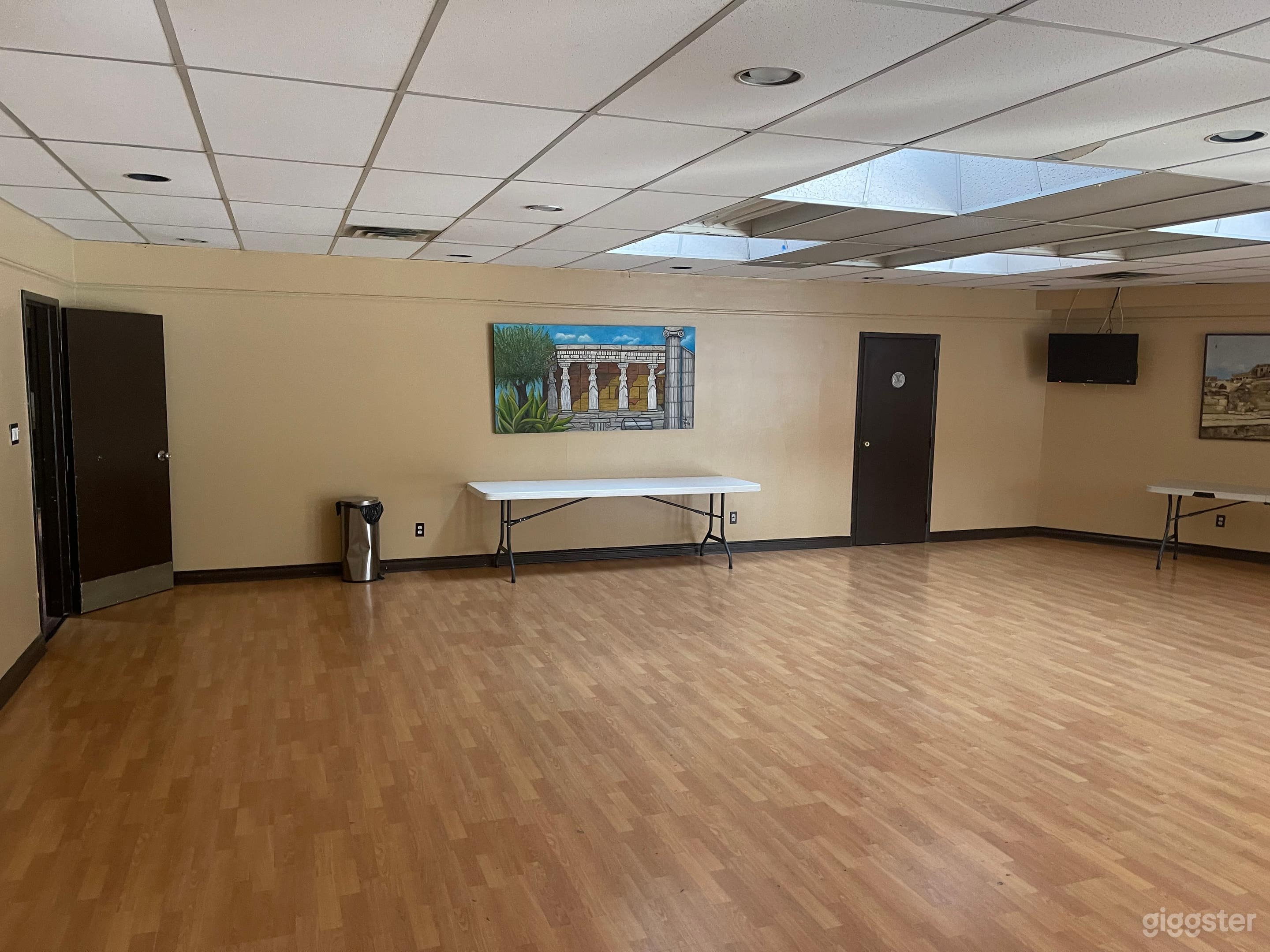 Versatile Conference room or Event/Party Room.  Photo 1