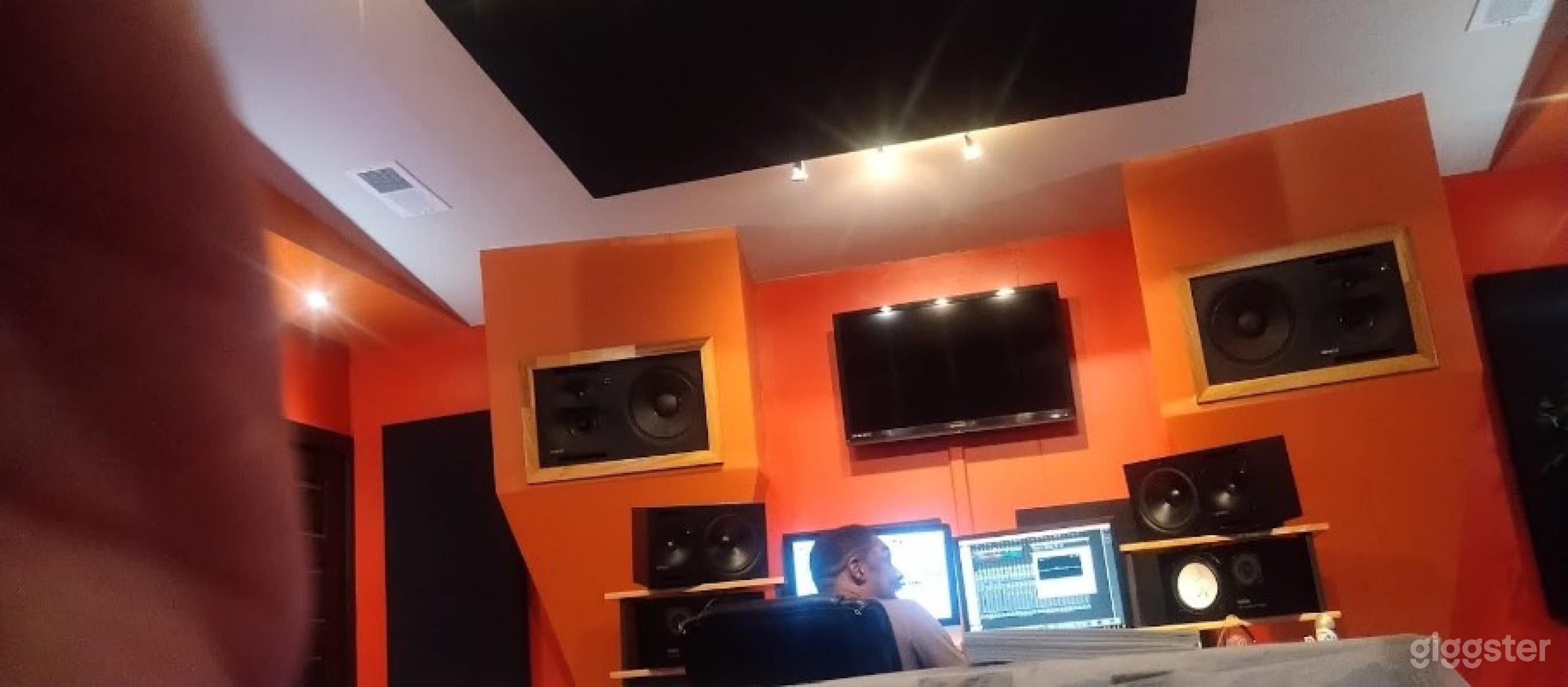 Premier Recording Studio In Louisville KY. Photo 3