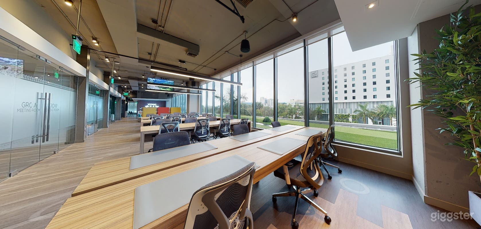 Modern Co-Working in Miami Photo 1