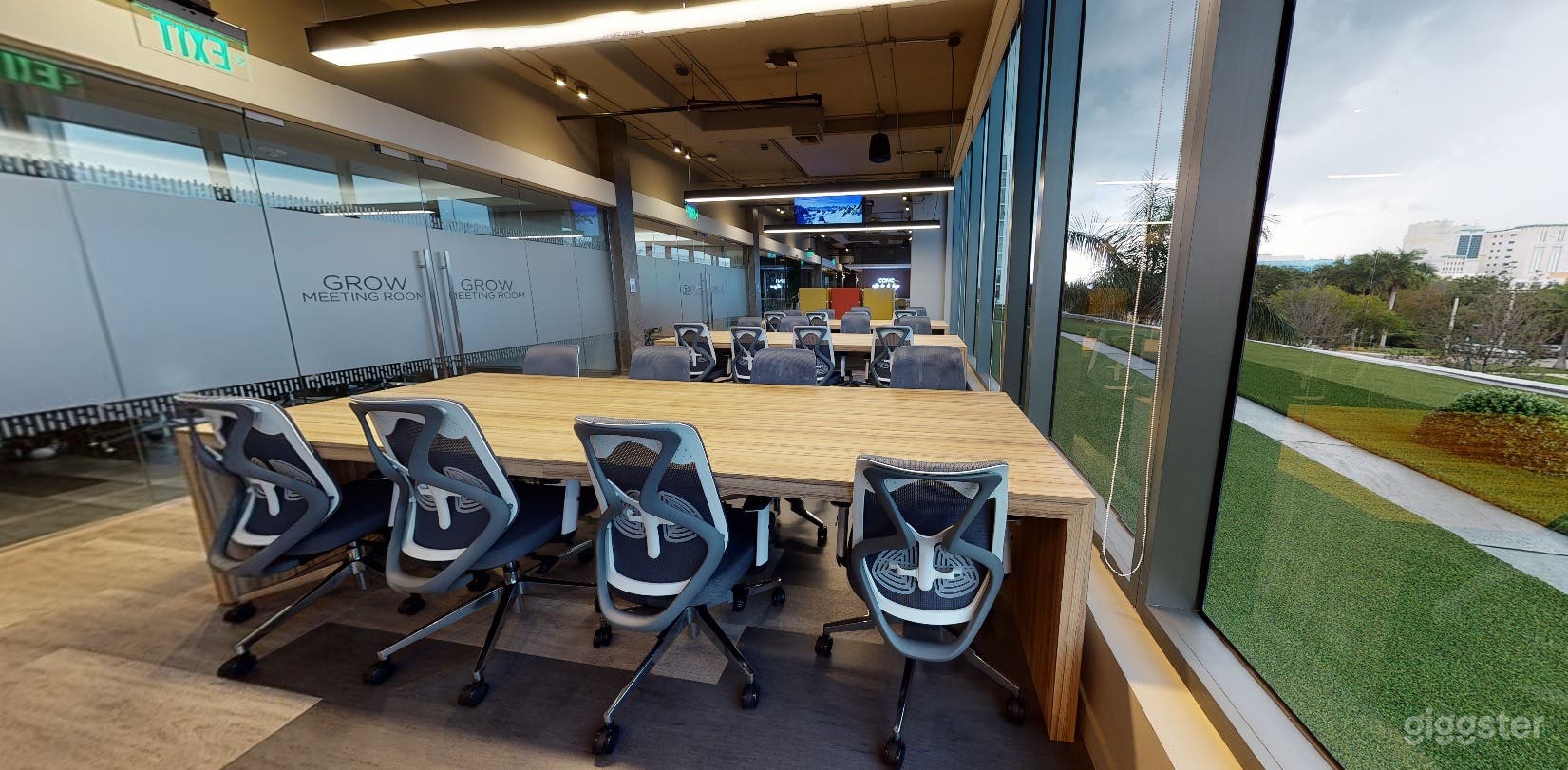 Modern Co-Working in Miami Photo 2