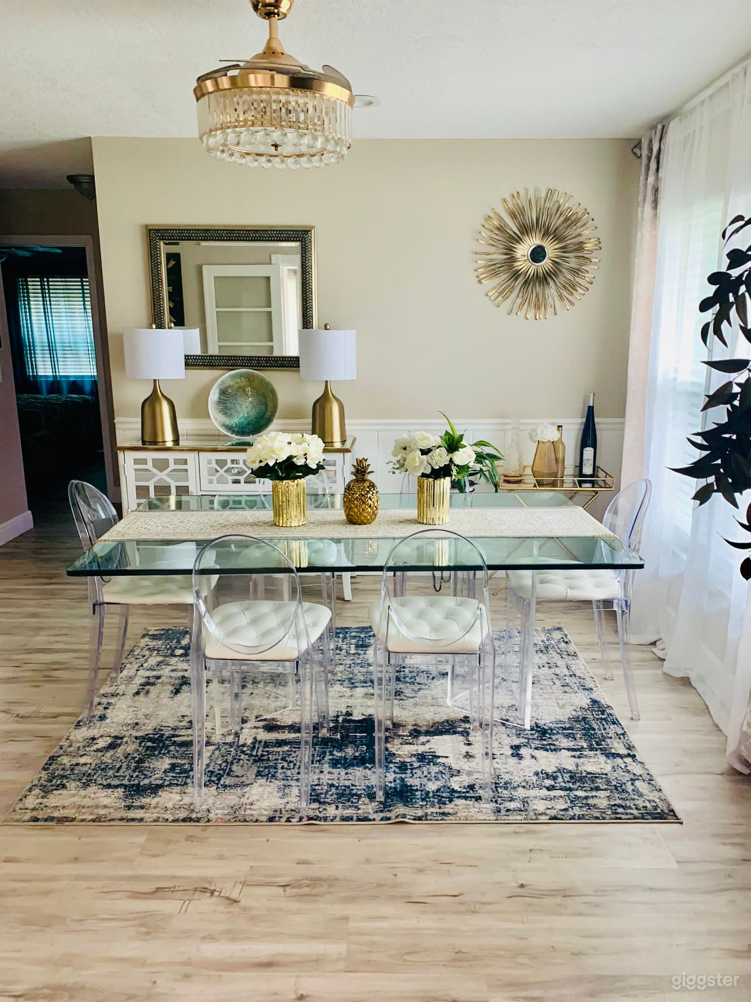 Camera ready home Photo 2