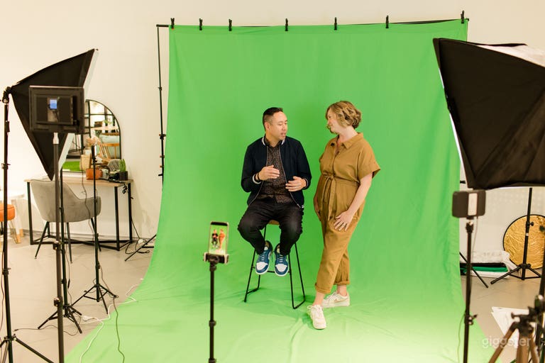  Versatile Photoshoot Space 