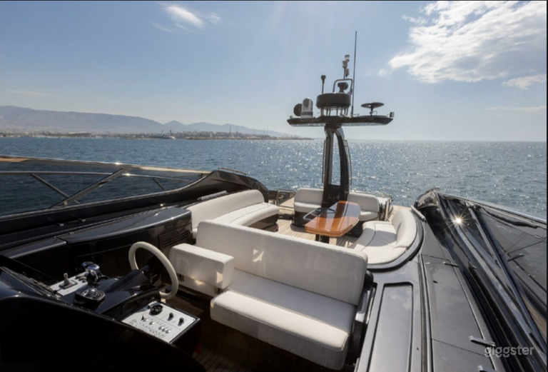  Yate de lujo superyate Riva de 63 pies 
