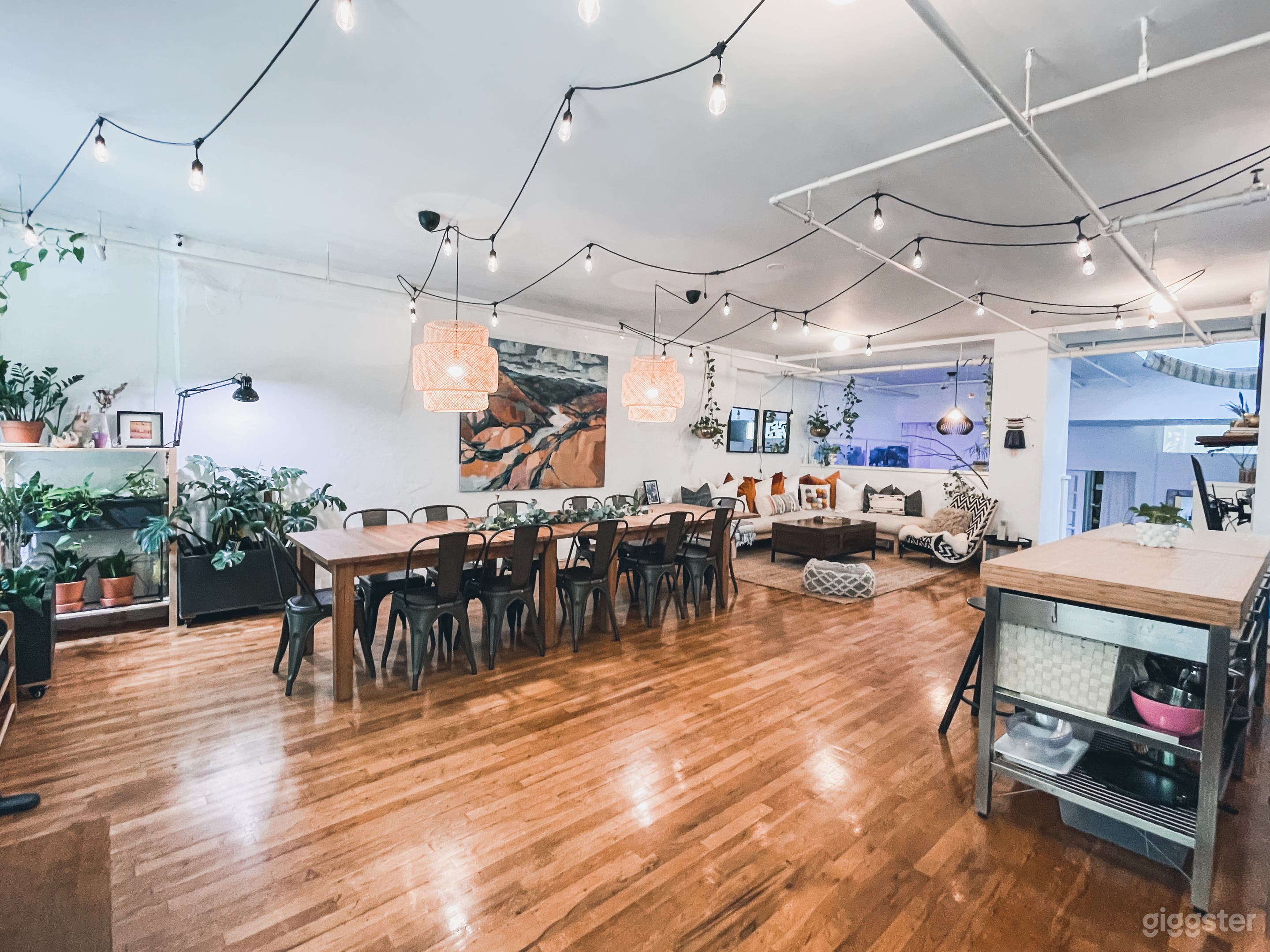 Boho Modern Williamsburg Loft Photo 2