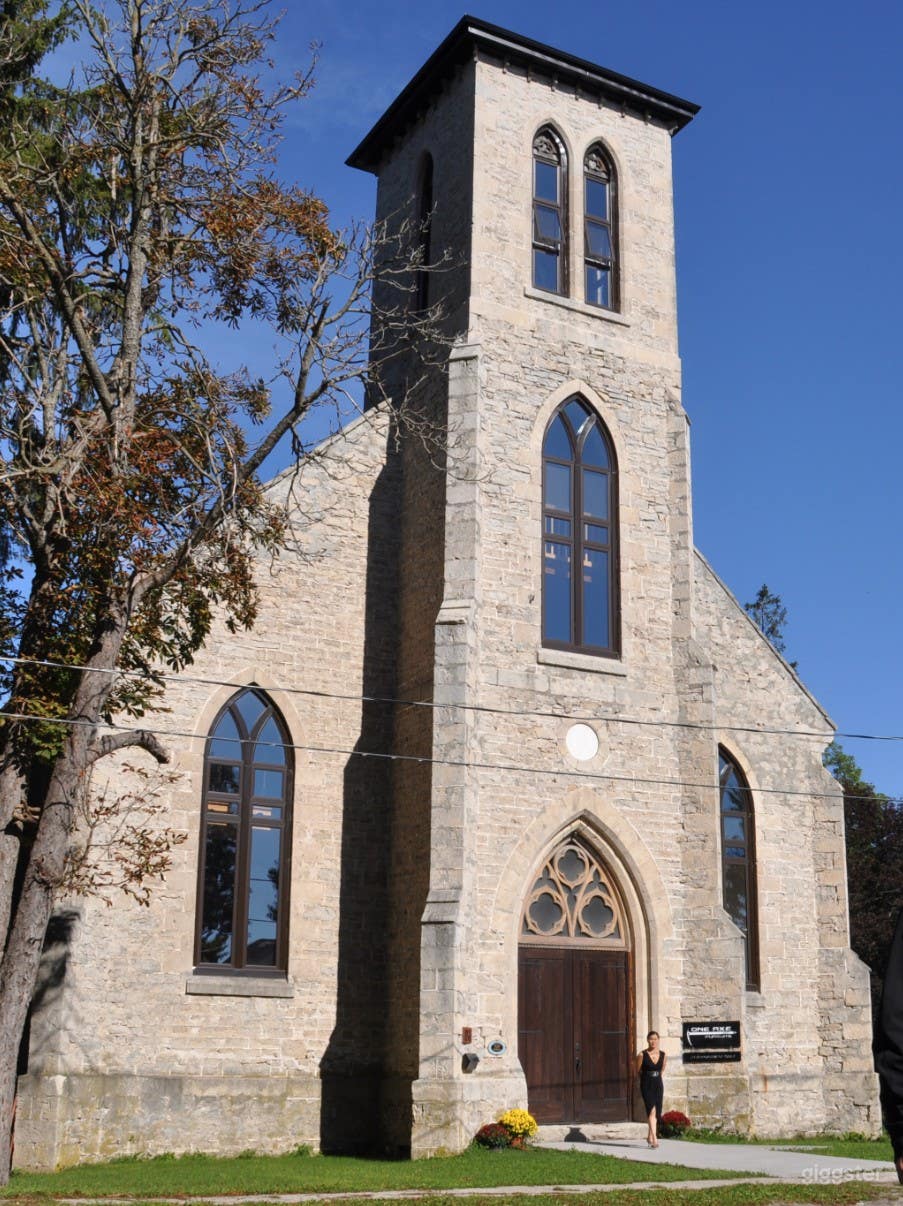 Renovated Limestone Church And Raw Space Photo 3