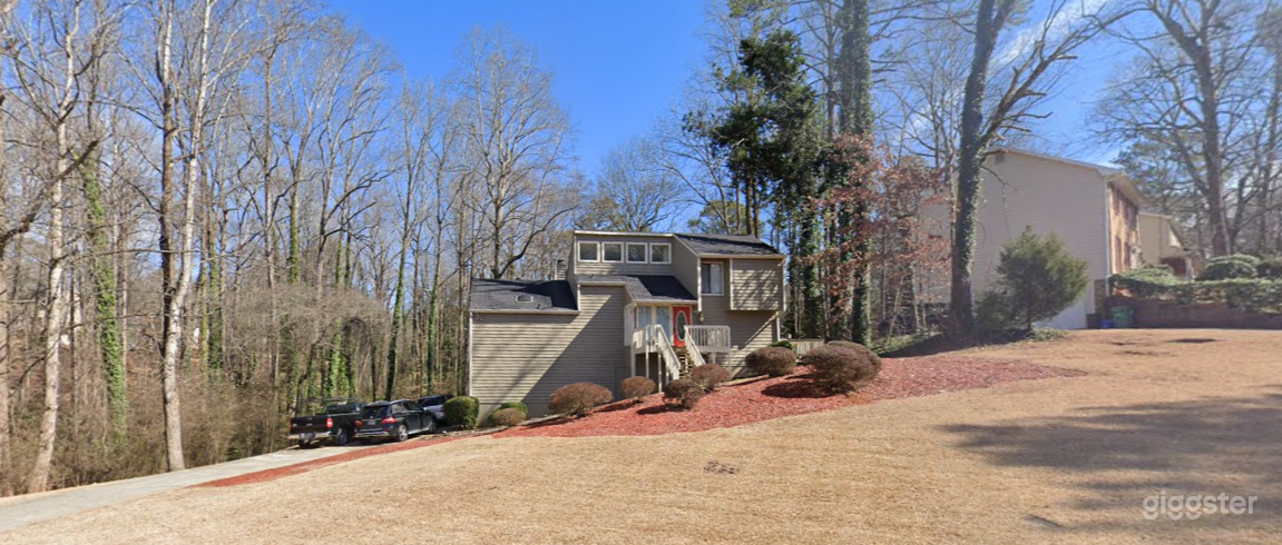 Americana Modern Residential Home Photo 1