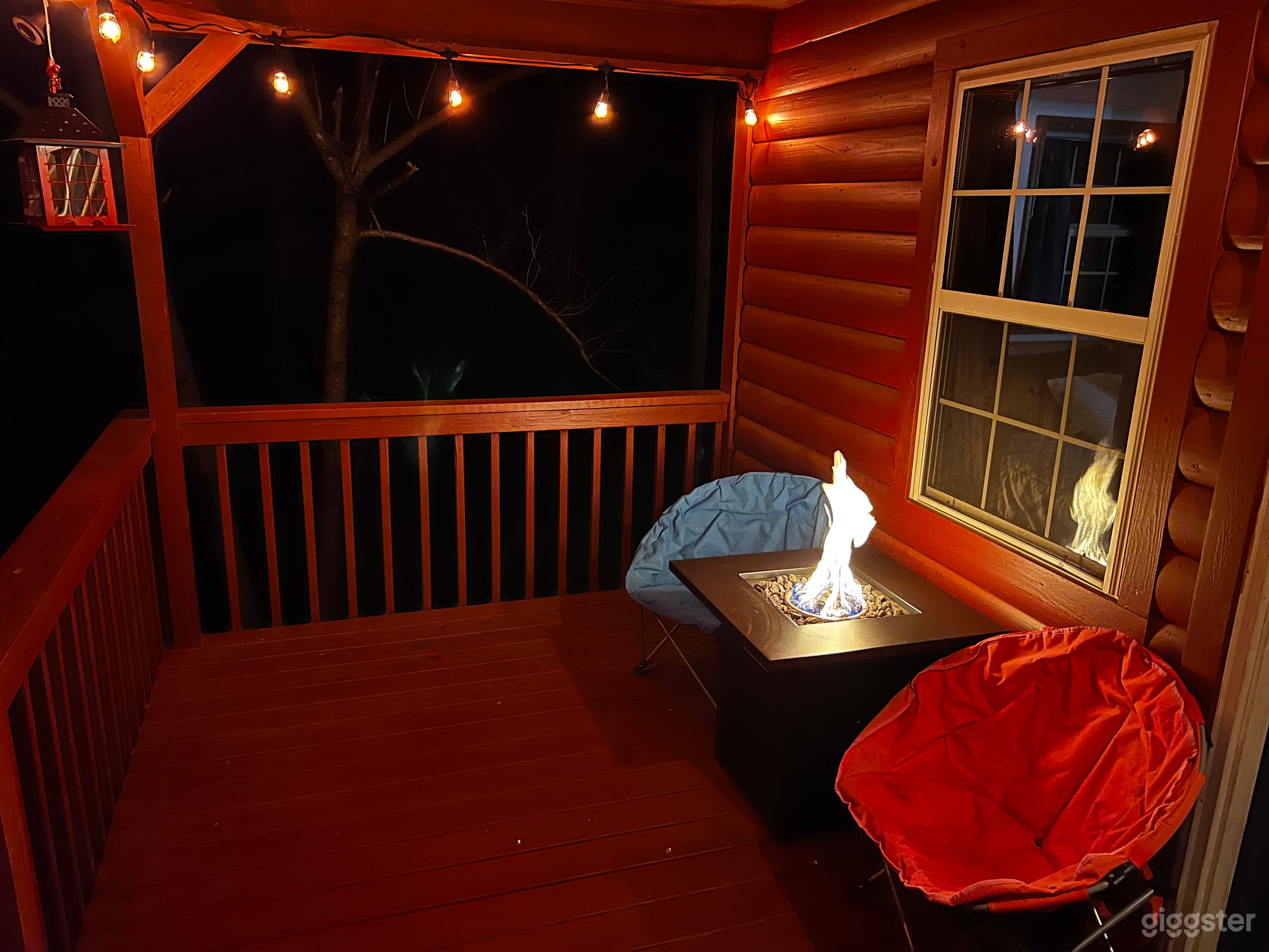 Secluded Red Cabin in the Great Smoky Mountains Photo 2