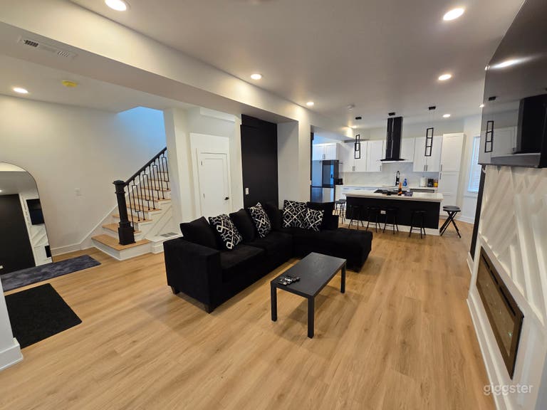  The Chatham Luxe Retreat 