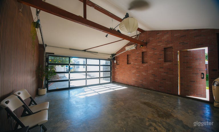  NORTH HOLLYWOOD DANCE STUDIO 