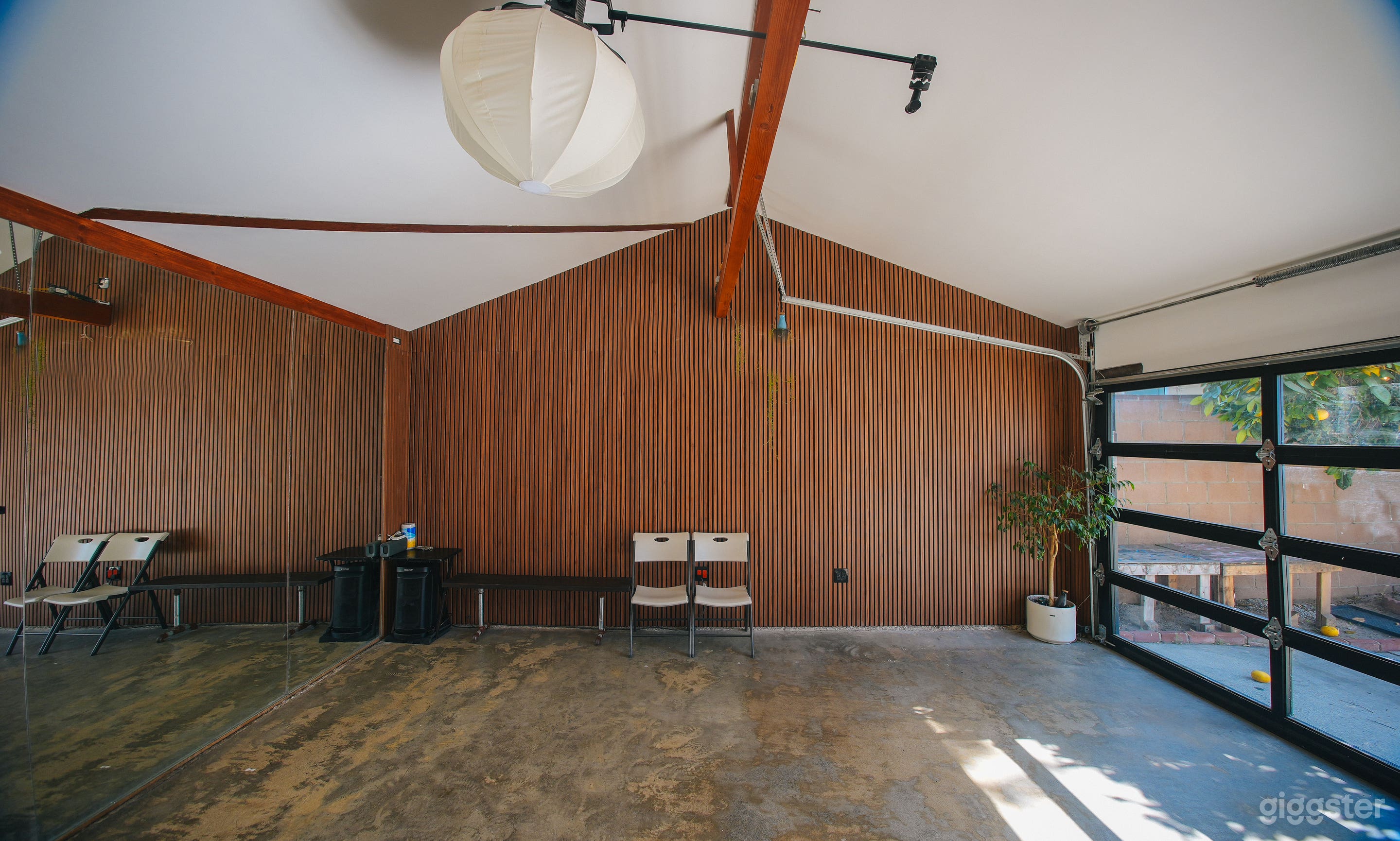 NORTH HOLLYWOOD DANCE STUDIO Photo 4