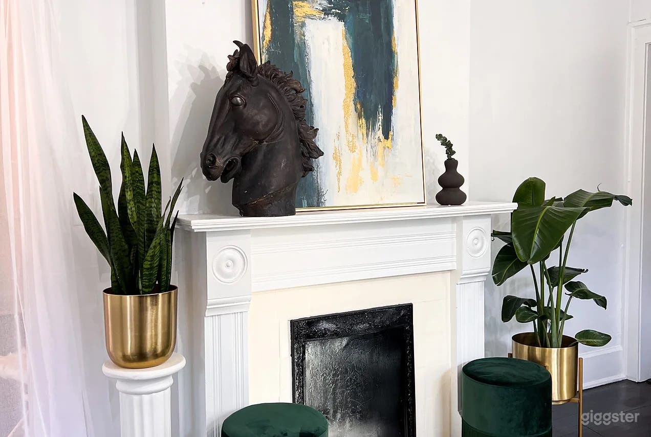  A Carefully Curated Content & Event Studio Photo 3