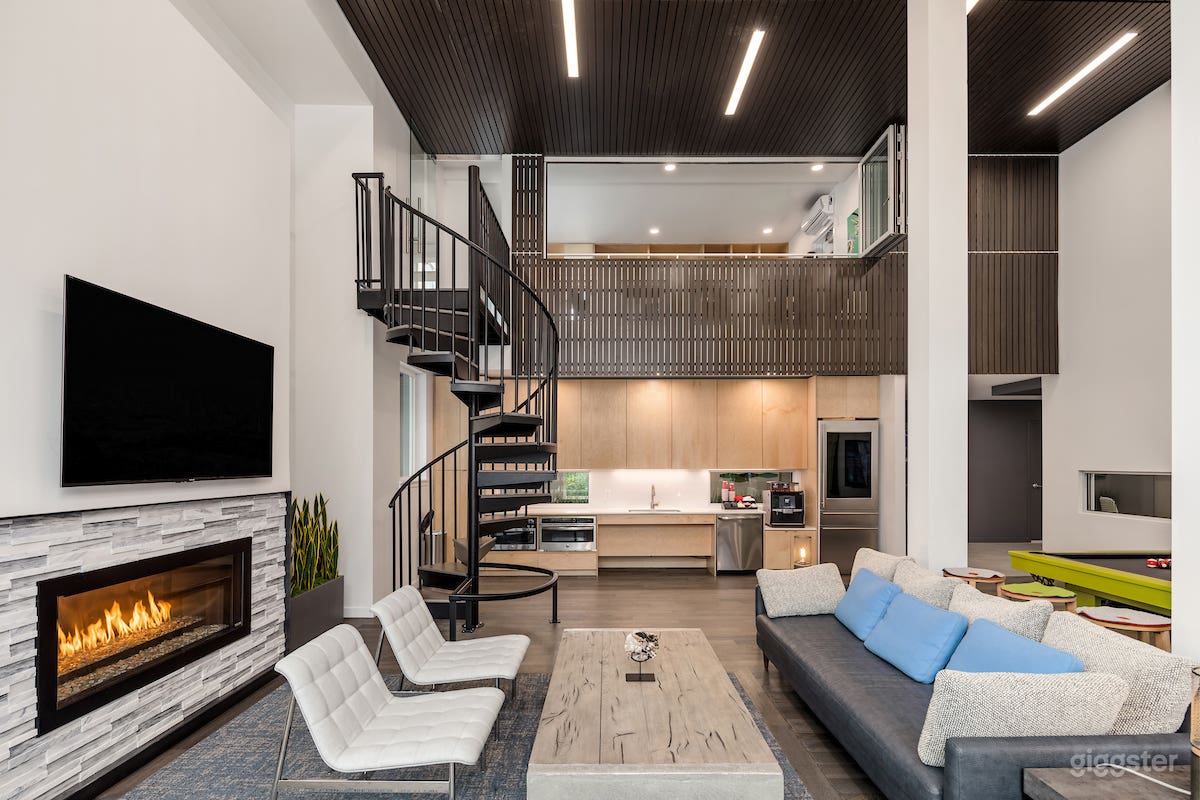 Two-Story Club Room in Columbia City Photo 3