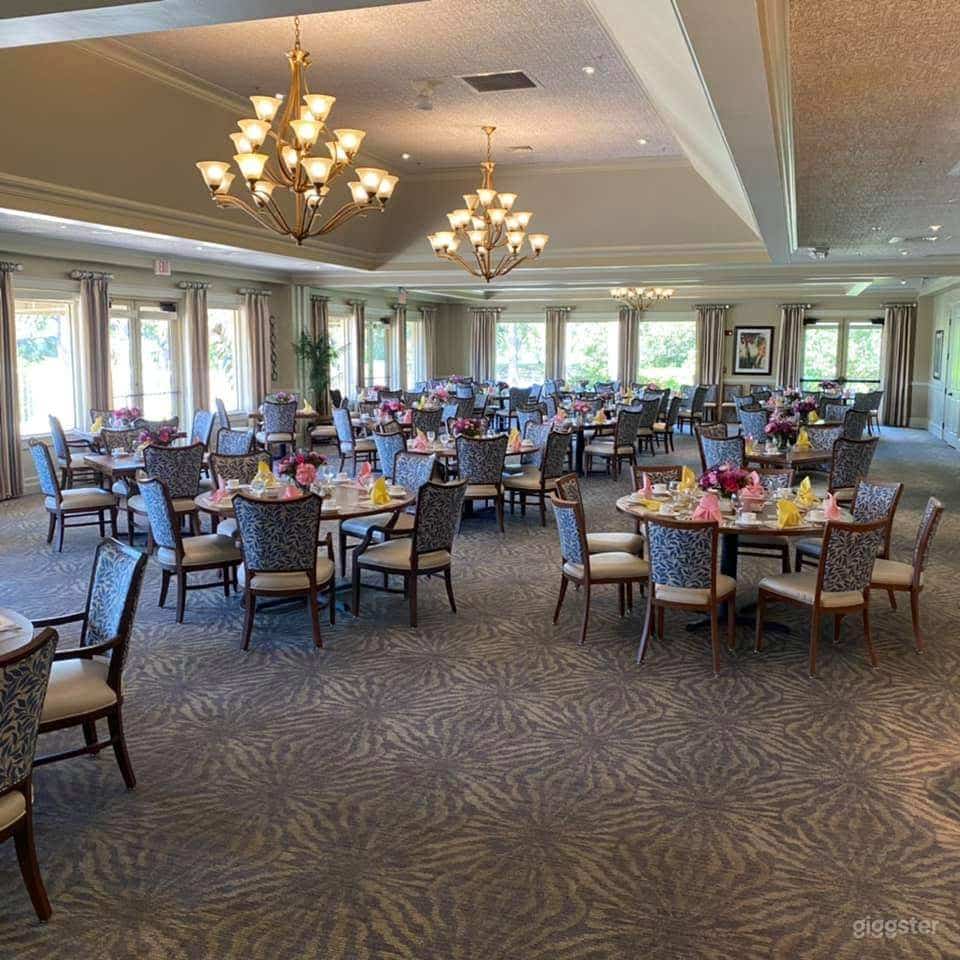 Casual Banquet in Naples Photo 1