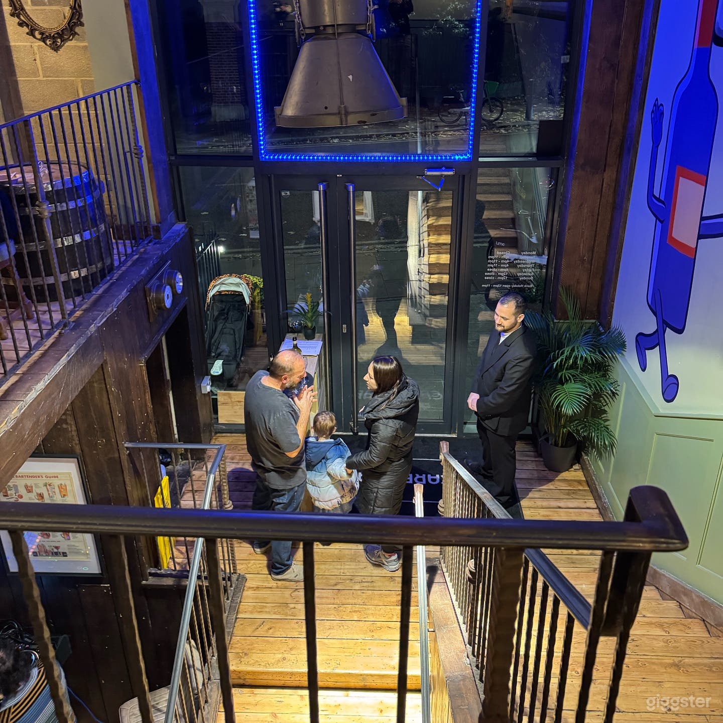 Authentic Italian Restaurant Photo 4