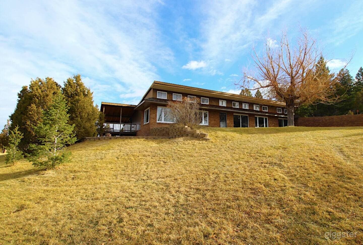 Highlands House Photo 1