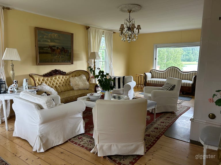  Dreamy Swedish Lake House with Breathtaking Views 