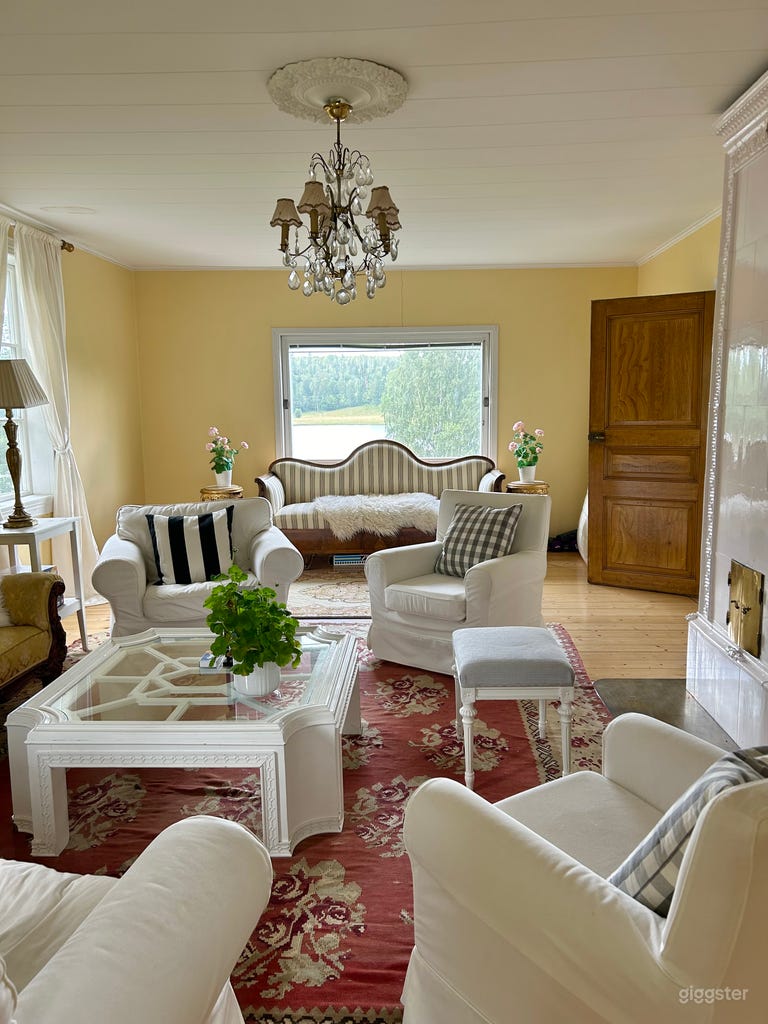  Dreamy Swedish Lake House with Breathtaking Views 