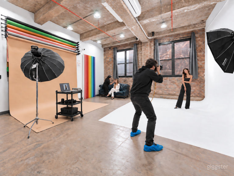  120: Affordable Natural Light Studio with Cyc Wall 