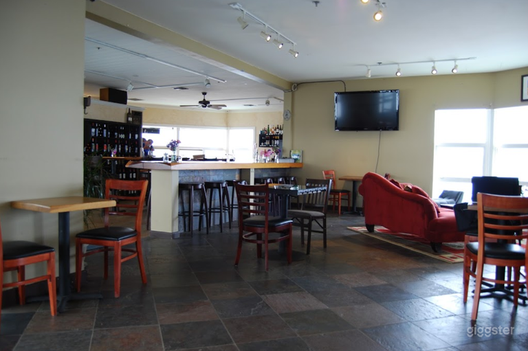  Top of the Wharf - Wine Bar 