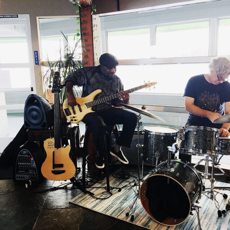  Top of the Wharf - Wine Bar 