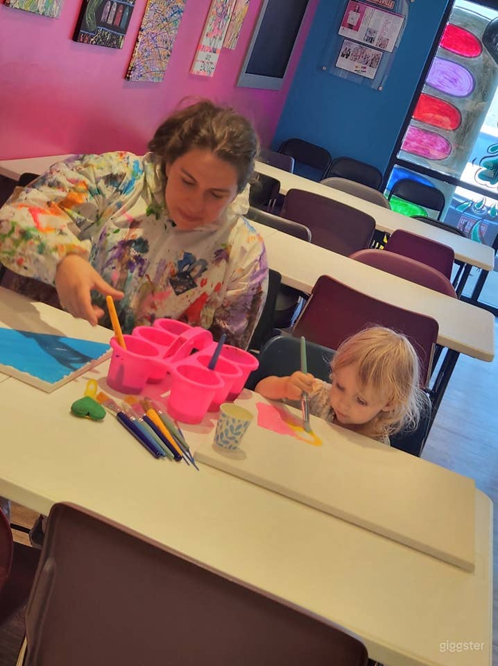 A private party room  for painting and parties! Photo 4