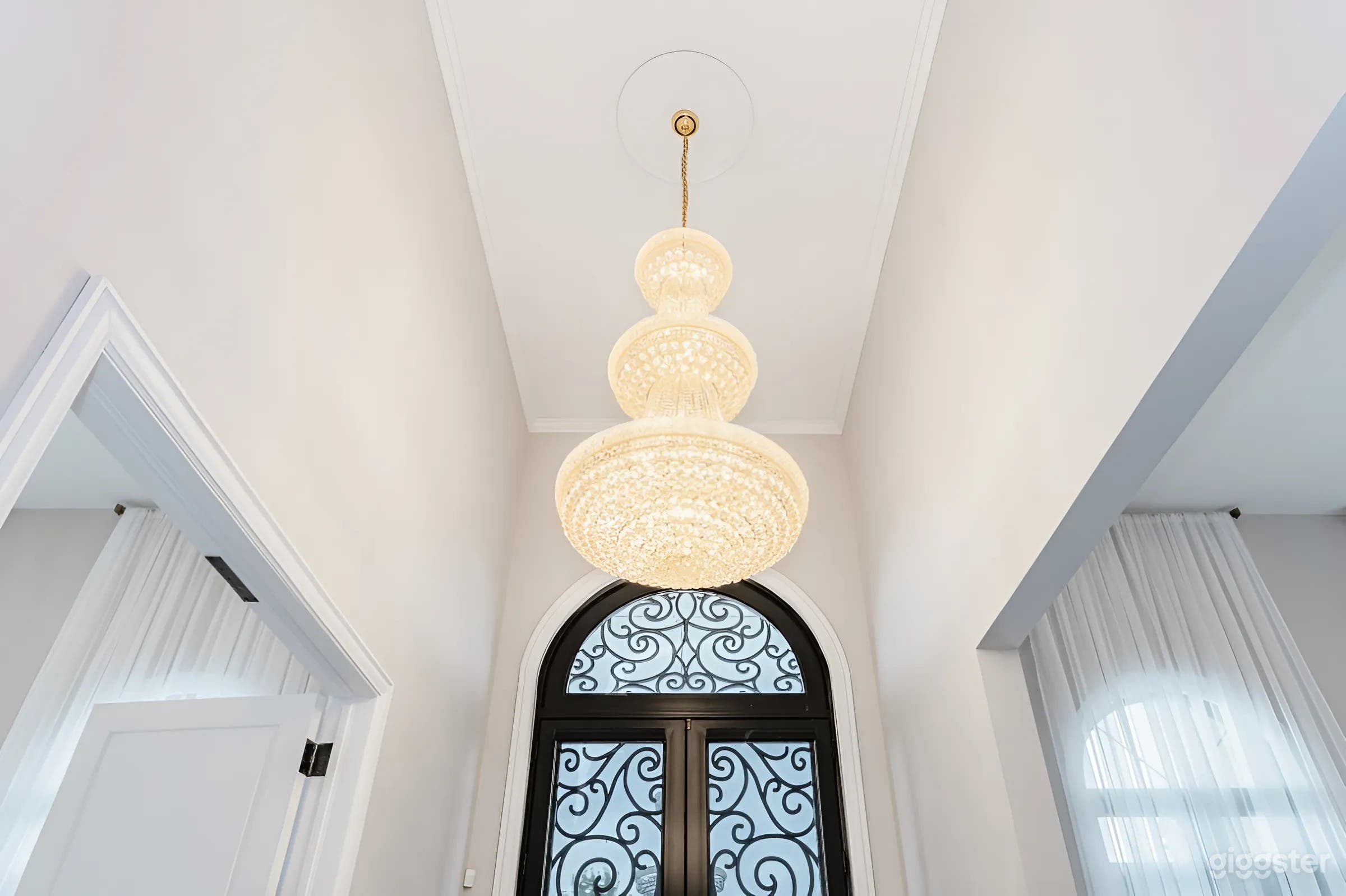 Luxury 7-Acre Estate with Grand 10,000 Sq. Ft. Villa Photo 3