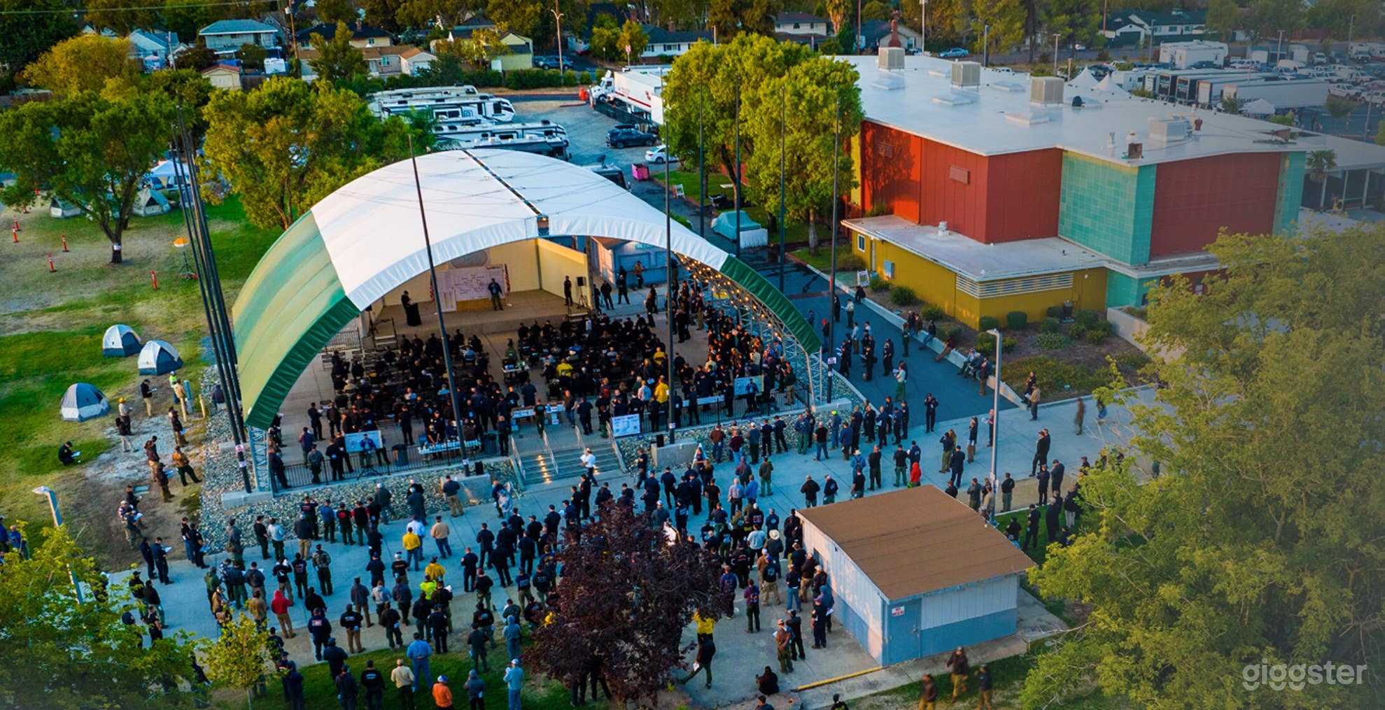 Flexible Pavillion Photo 2