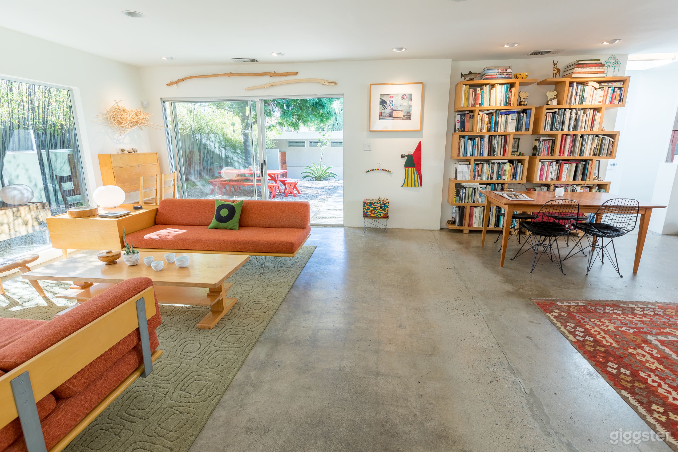 Vibrant Nature  Photo 2