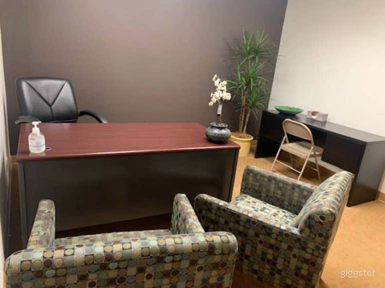  Day Office in La Mirada 