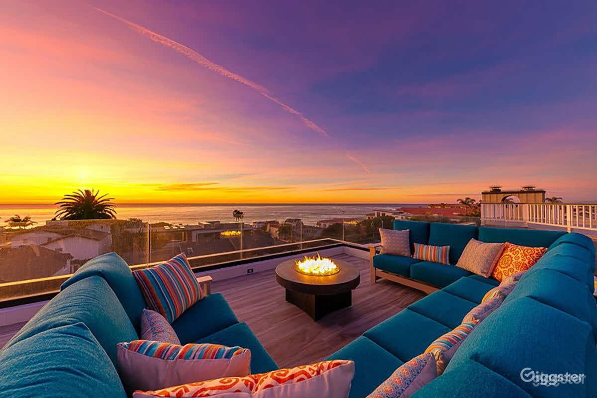 Modern Luxury Beach Home | Roof Deck Pool Photo 4