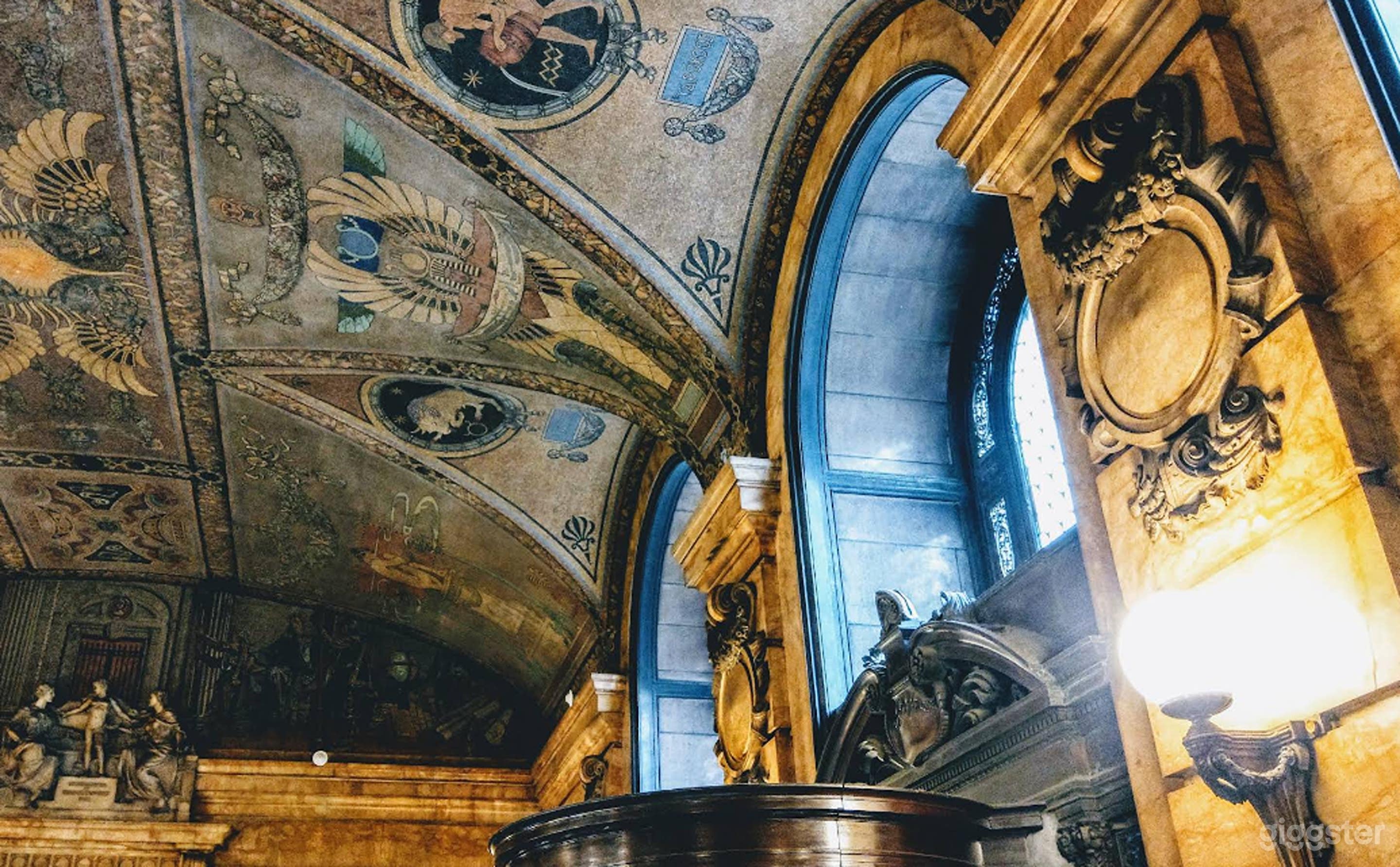 Historic Beaux-Arts Landmark.Grand Staircase (Full buyout) Photo 2