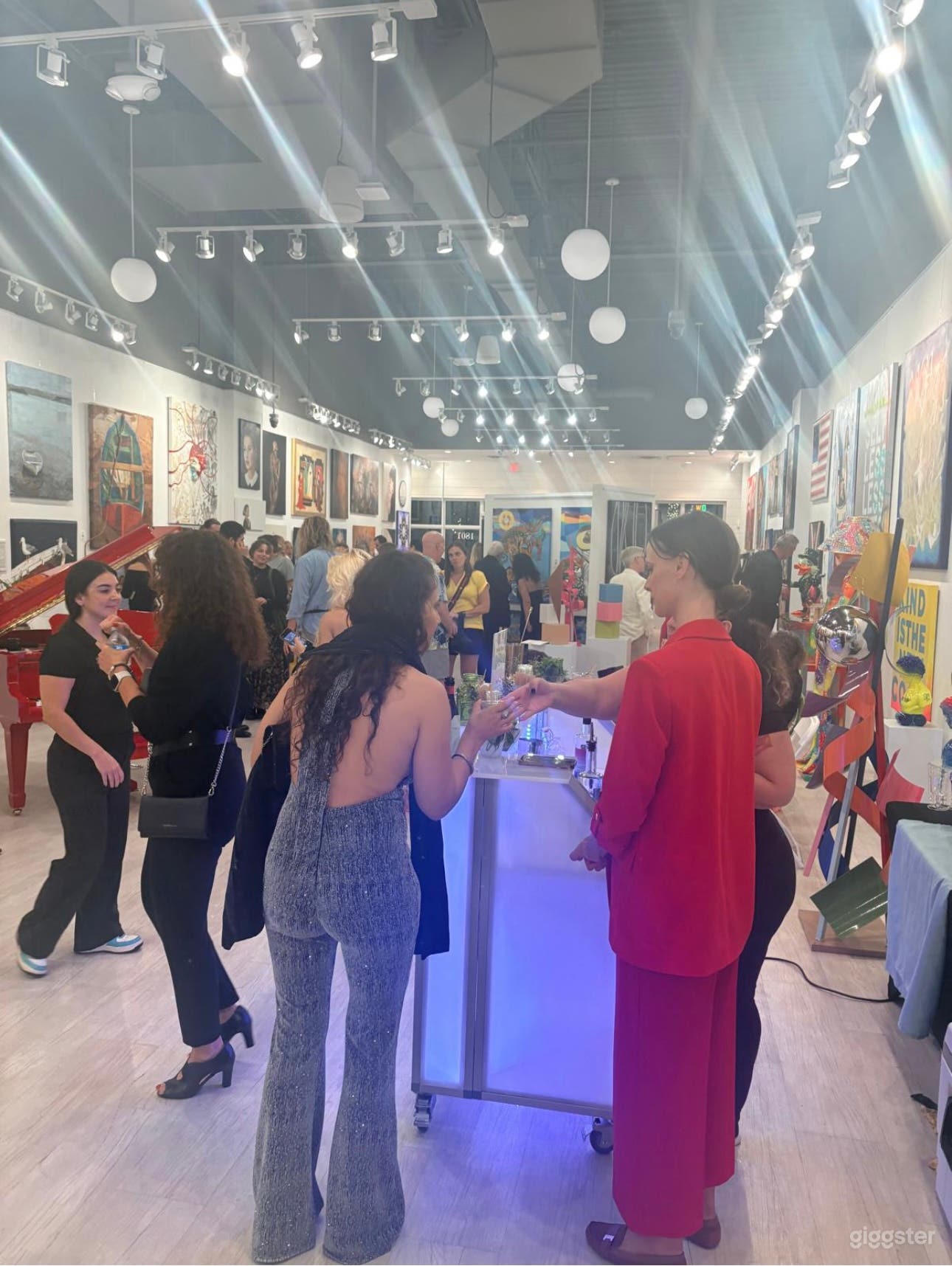 Upscale Art Gallery for corporate events or private parties Photo 3
